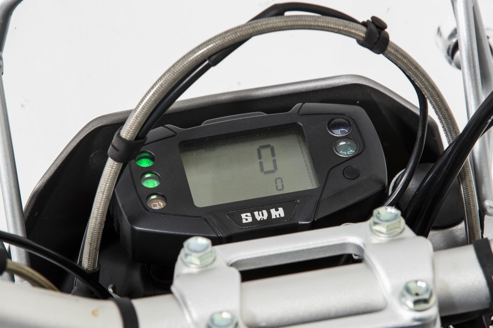 SWM Superdual T 2018. Fotos