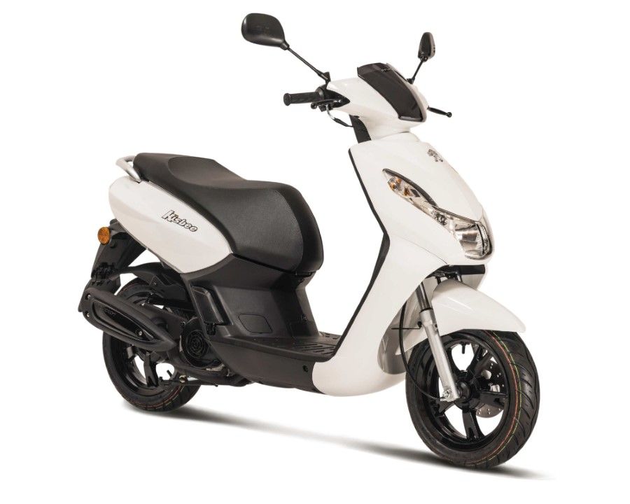 Peugeot Kisbee 50. 2 y 4 tiempos. Refrigeración por aire forzado. Desde 1.795 euros.