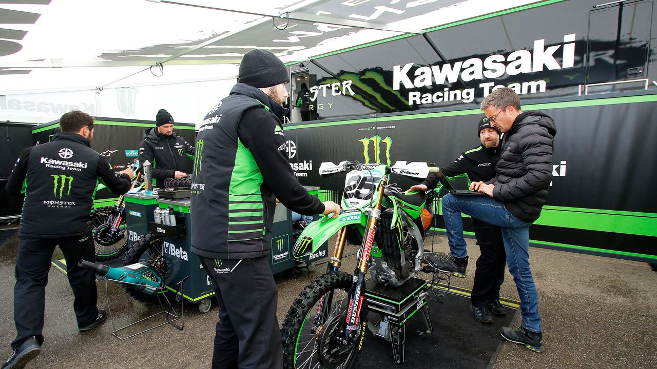 Actividad de los equipos Kawasaki en MXGP durante la crisis del coronavirus
