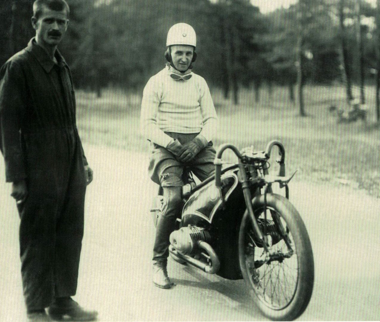 Ernst Henne y la primera BMW cazarecords