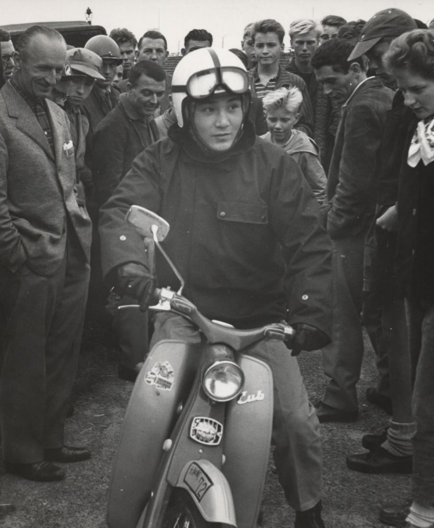 Soichiro Honda visita el Tourist Trophy de la Isla de Man