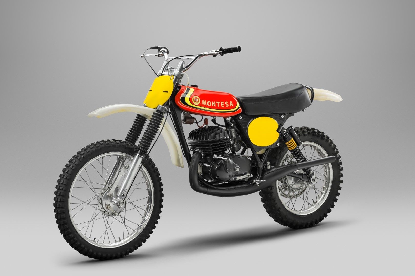 75º aniversario de Montesa. Apogeo del trial y el motocross. Fotos