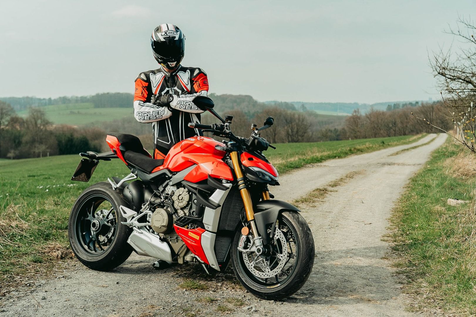 Toma de contacto Ducati Streetfighter V4 S 2020