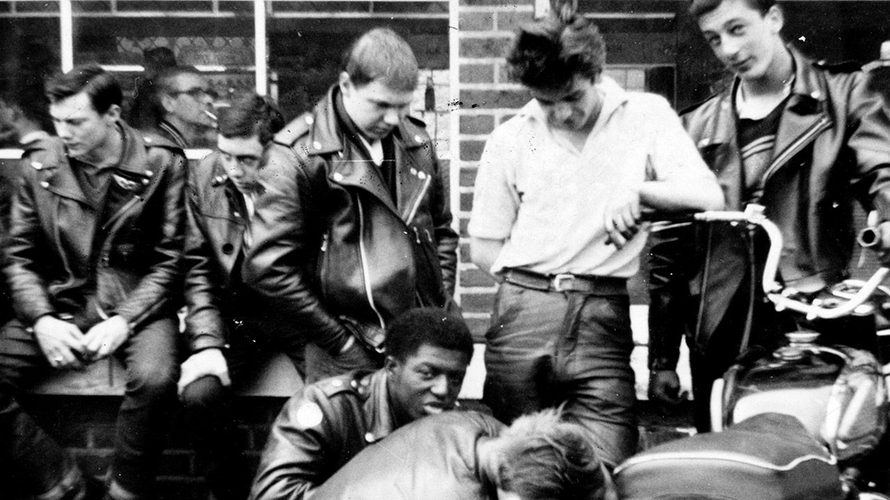 El origen de las café racer