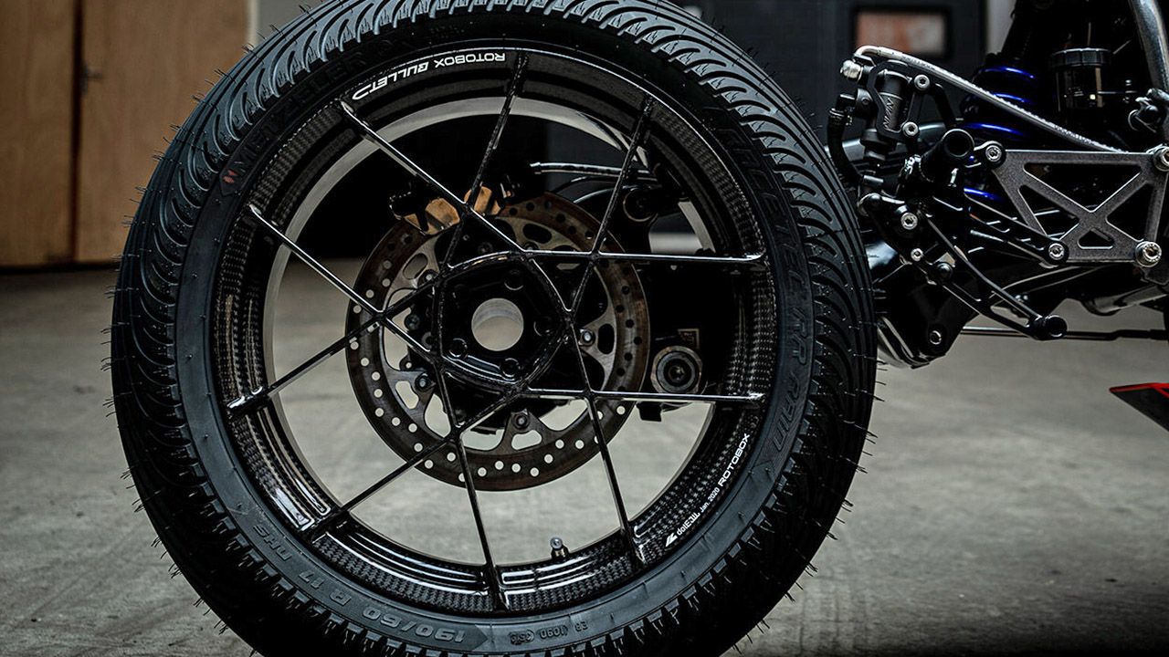 BMW R 1250 GS Dominator de Ironwood Custom Motorcycles