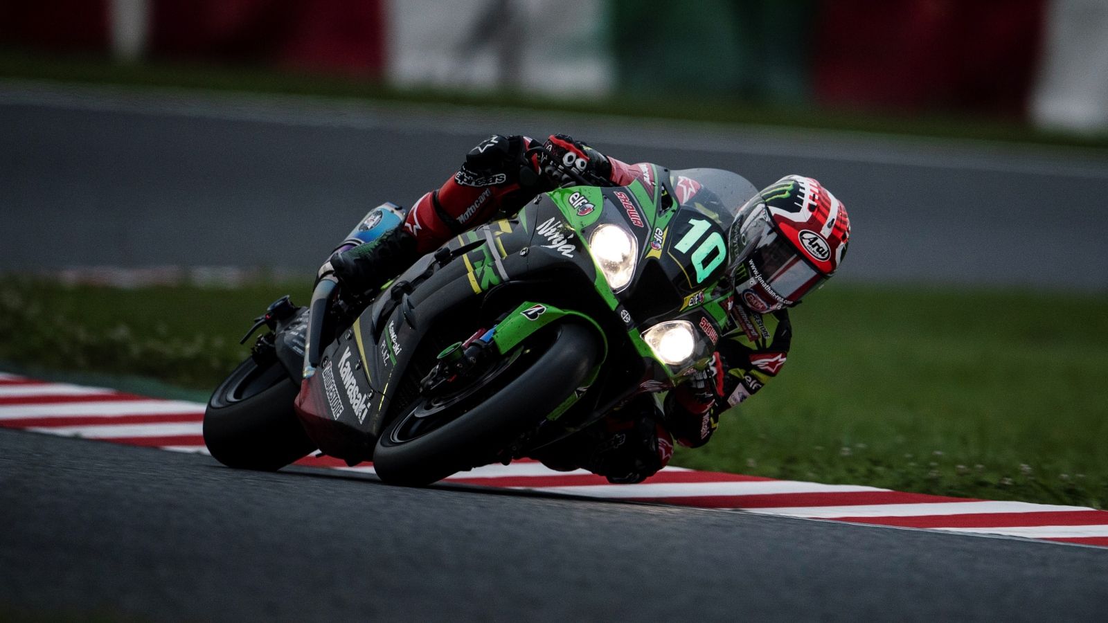 Jonathan Rea en la edición 2019, donde se hizo con la victoria junto a Leon Haslam y Toprak Razgatlioglu (Fotos: Kawasaki / Gold & Goose).