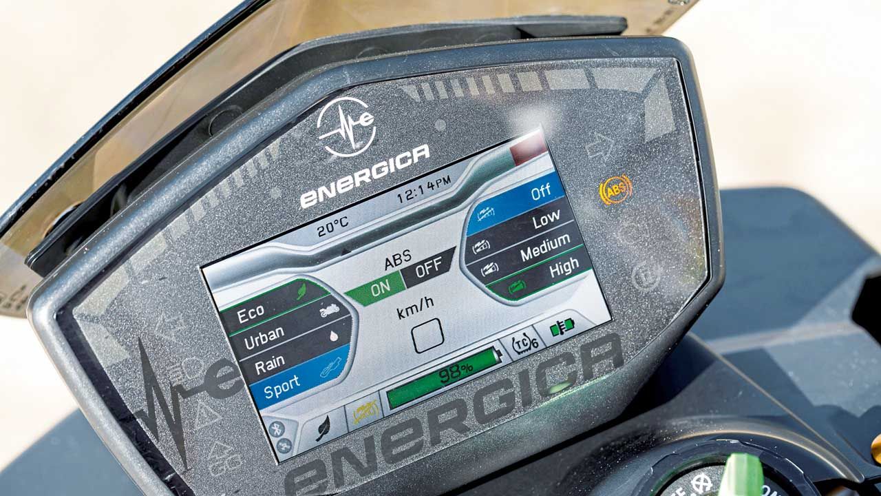 Prueba Energica Eva Ribelle