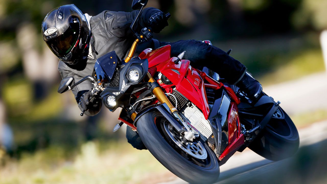 Prueba Energica Eva Ribelle