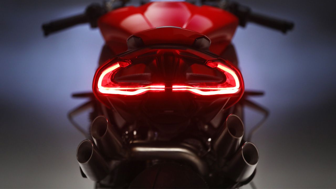 MV AGUSTA BRUTALE 1000 RR