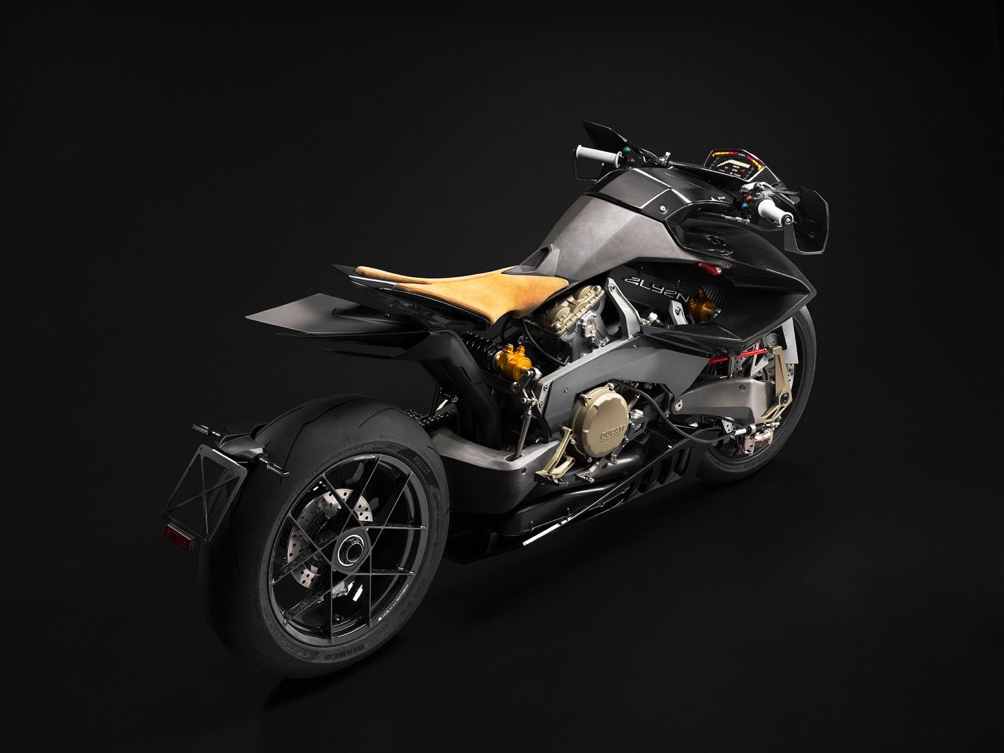 Vyrus Alyen, la nueva y atrevidísima máquina del constructor italiano