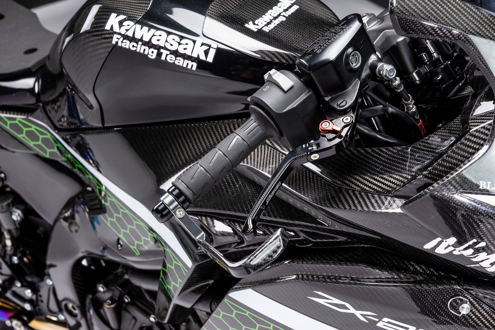 Kawasaki Ninja ZX-25R Racer Custom