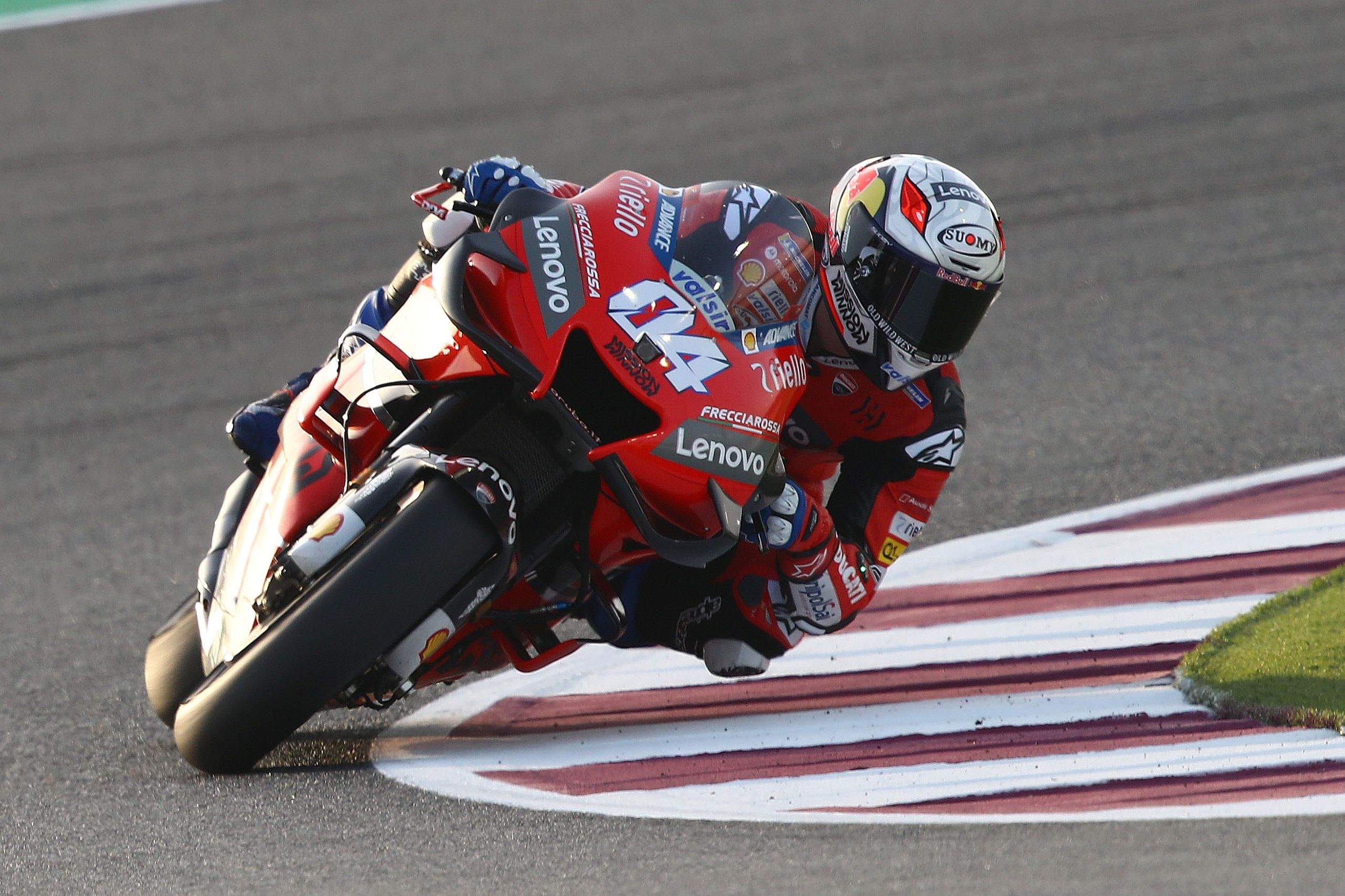 Andrea Dovizioso durante el pasado test en Qatar (Foto: Gold & Goose).