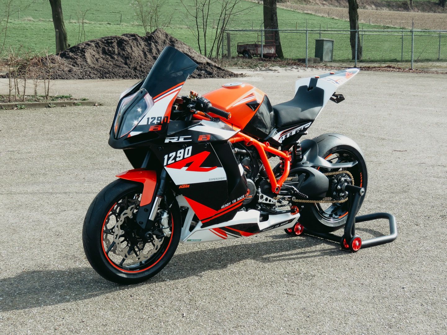 KTM 1290 RC8 R, haciendo realidad el sueño de una nueva RC8