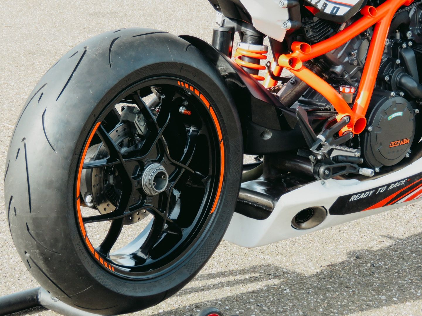 KTM 1290 RC8 R, haciendo realidad el sueño de una nueva RC8