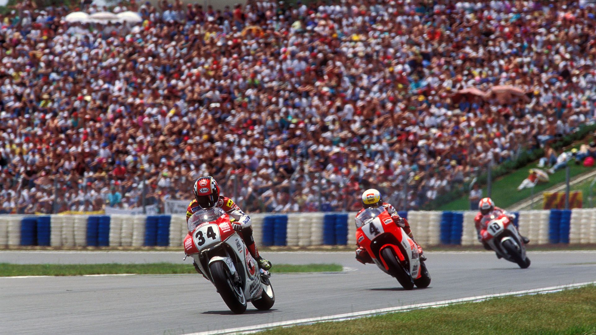 1993 Suzuki con Kevin Schwantz gana el título de 500 cc