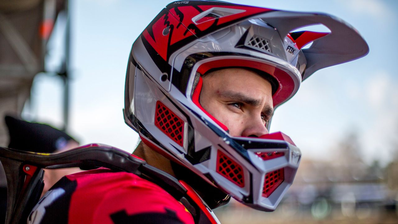 Tim Gajser: “sigo mi preparación física igual que antes, aunque sin salir de casa”