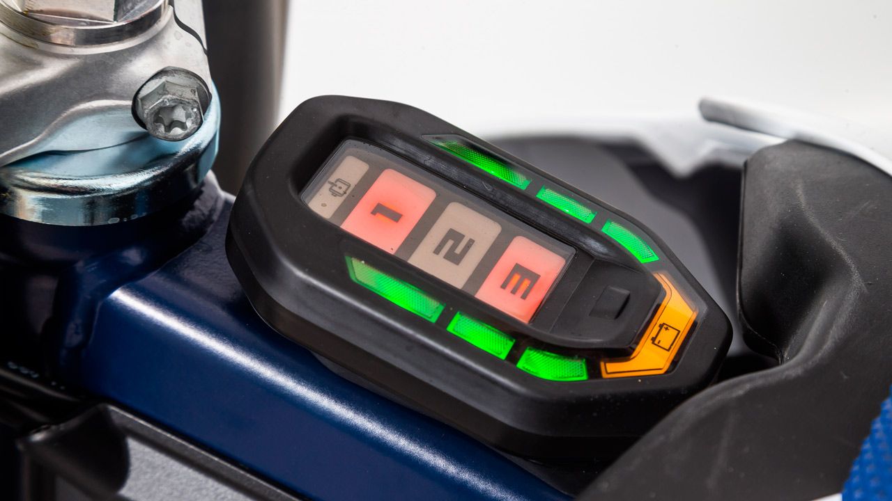 Husqvarna EE 5 y KTM SX-E 5 2020, prueba comparativa y fotos