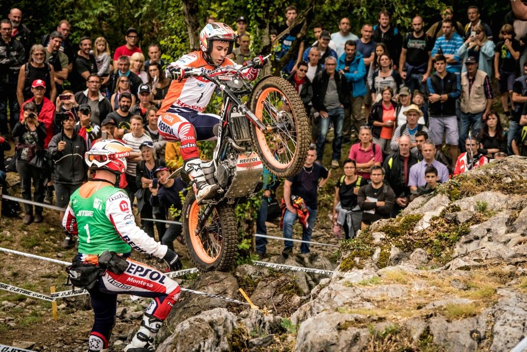 Galería de fotos pilotos Montesa Toni Bou y Pere Pi
