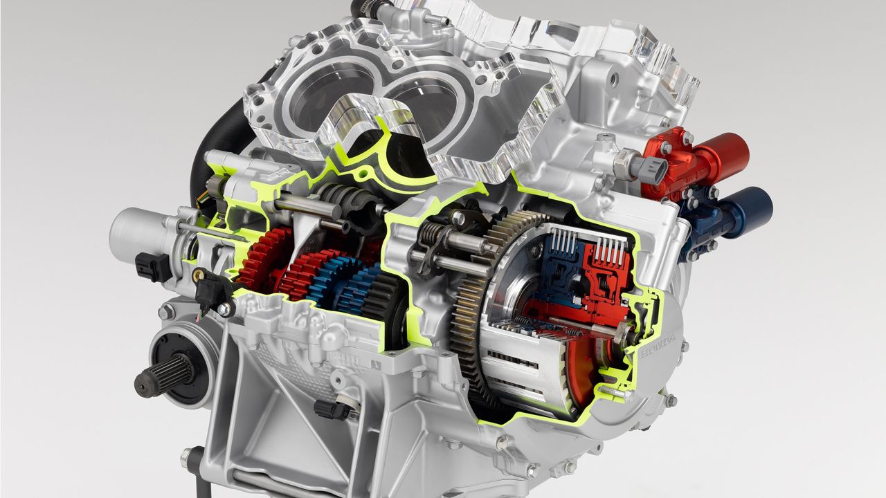 Innovación tecnológica en Honda (3). Nueva generación de motores V4