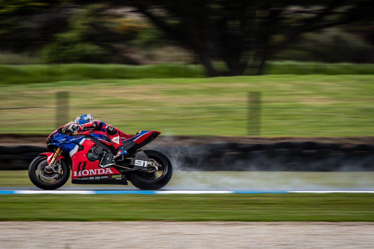 Equipo Honda HRC en Superbike con Álvaro Bautista y Leon Haslam