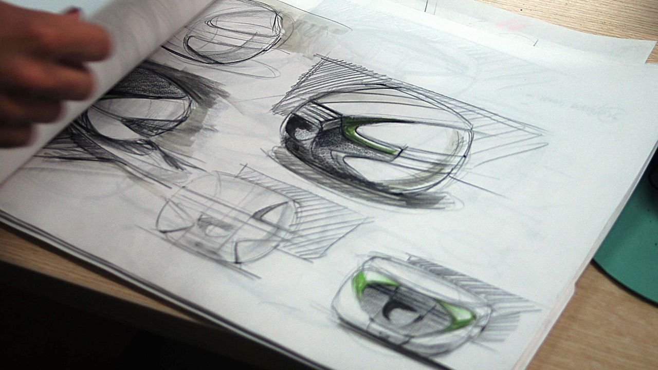 ¿Cómo se diseñan y se fabrican los accesorios de una moto?