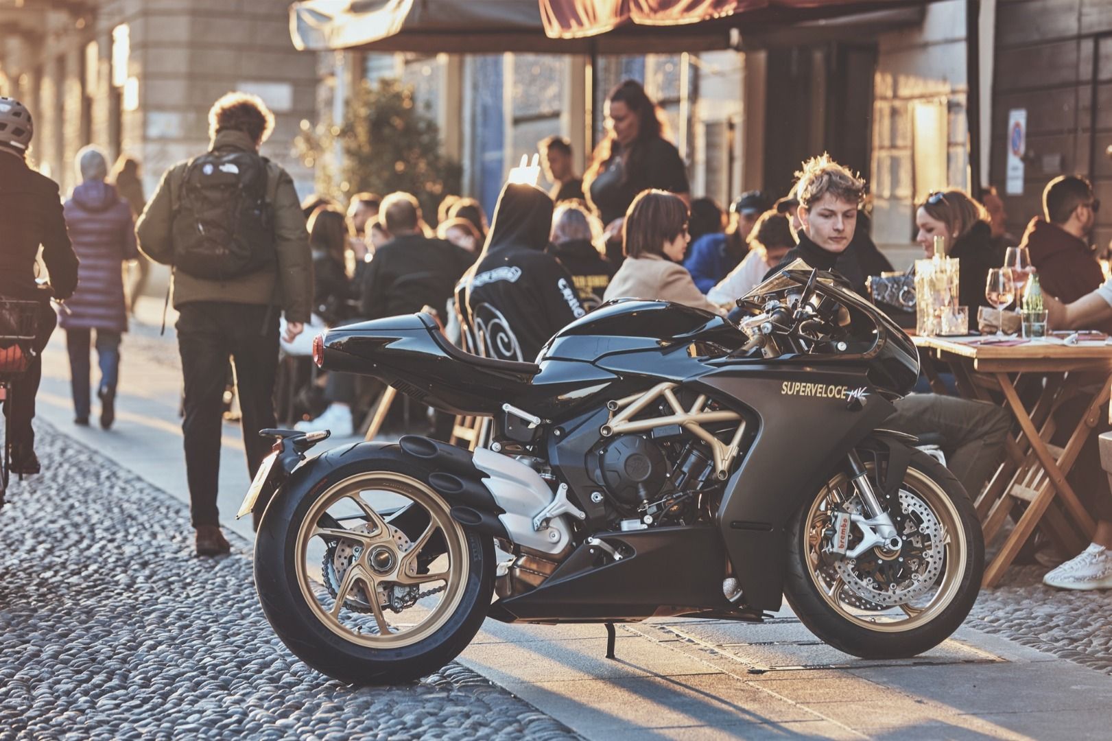 MV Agusta Superveloce 800 2020: colores oficiales
