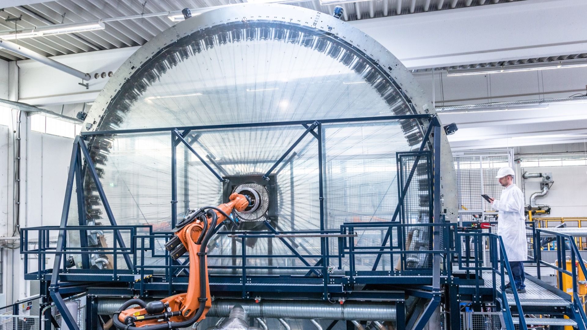 ThyssenKrupp ha desarrollado un telar gigante de casi 10 metros