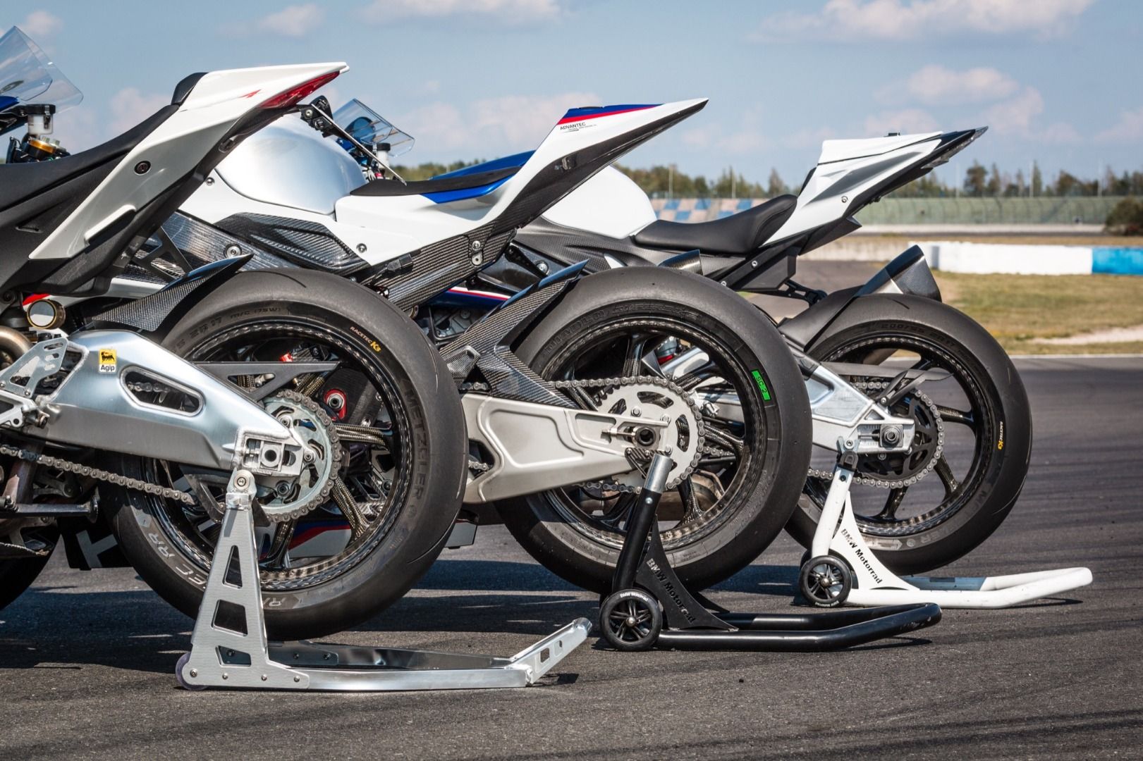 Comenzando por el segmento SBK