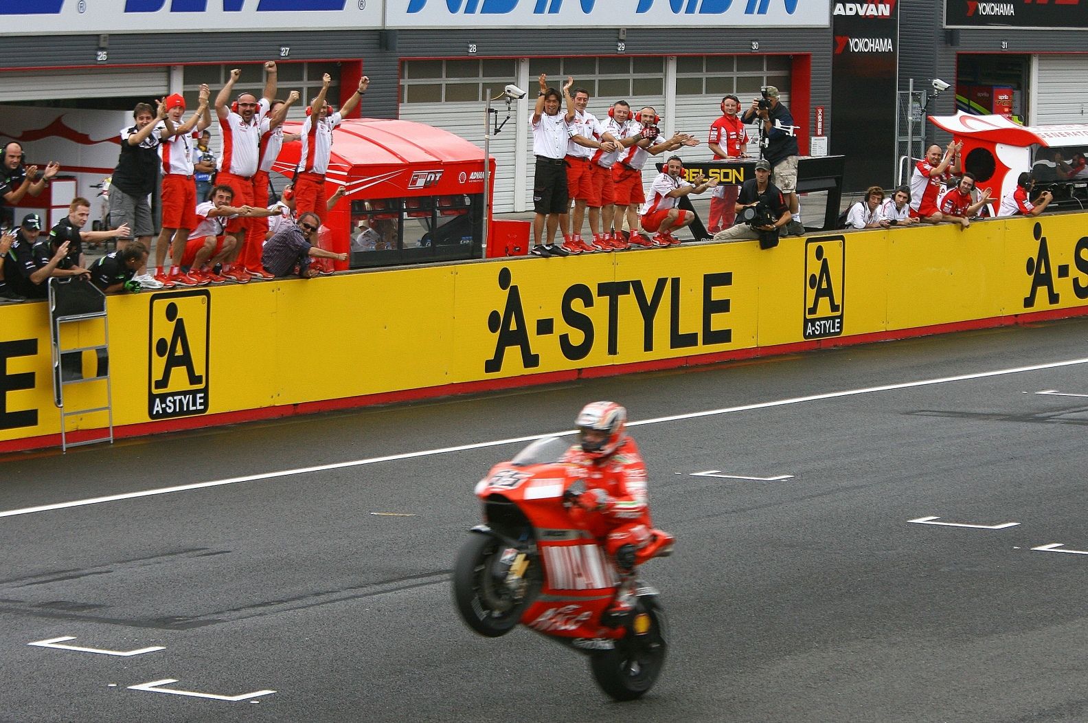 Victorias por más de 10 segundos en MotoGP