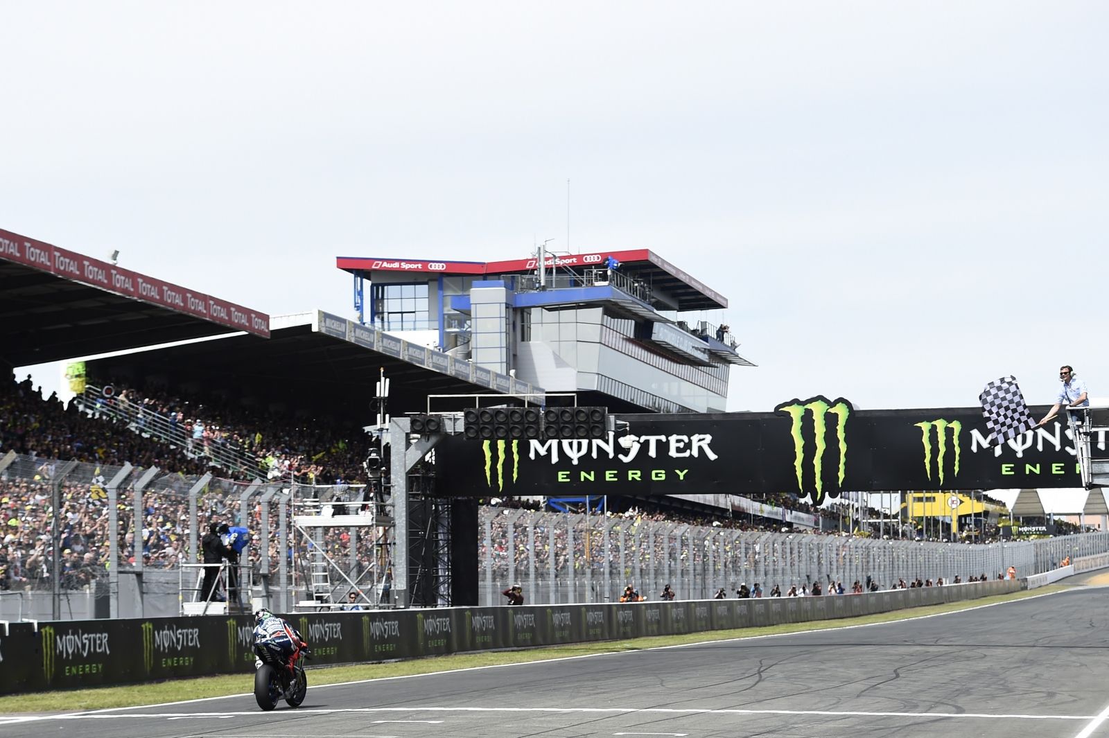 Victorias por más de 10 segundos en MotoGP