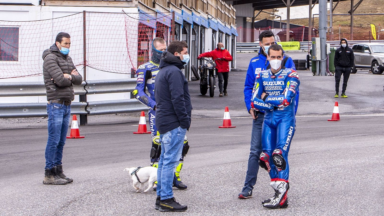 Álex Rins y Tito Rabat vuelven a entrenar en Andorra