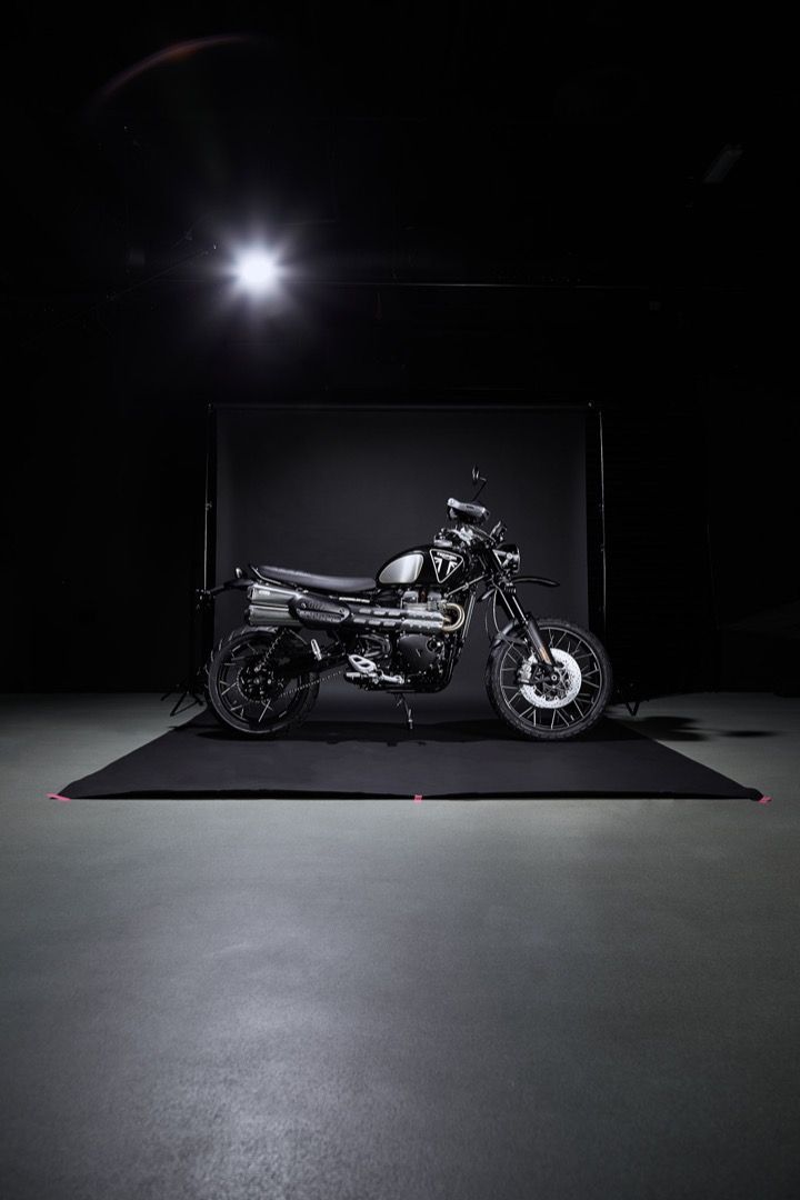 Triumph Scrambler 1200 Bond Edition