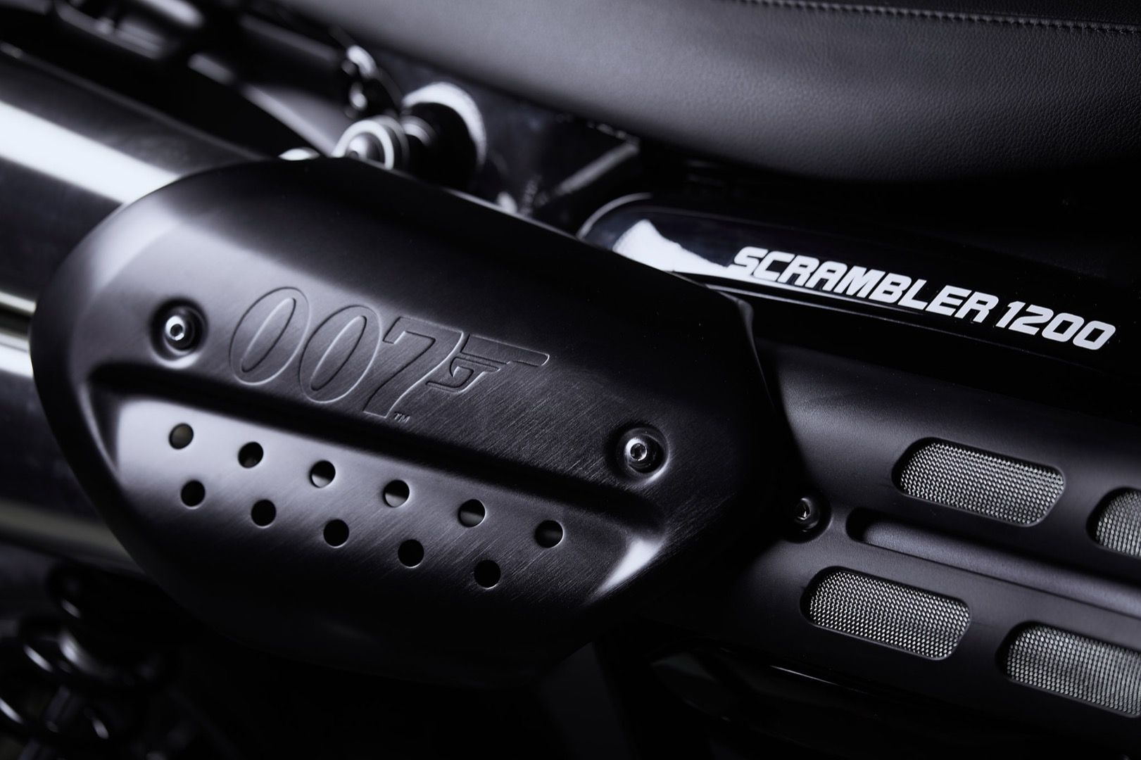Triumph Scrambler 1200 Bond Edition