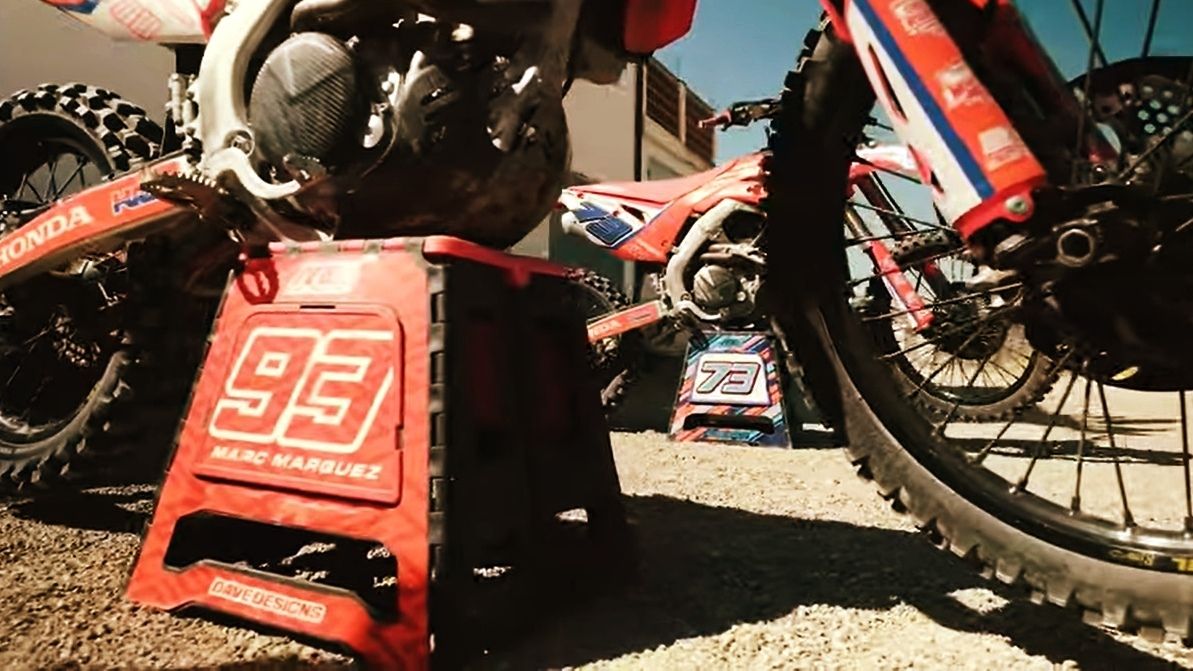 Marc Márquez y Álex Márquez, Honda CRF450