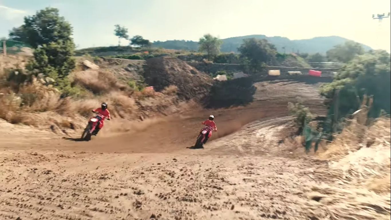 Marc Márquez y Álex Márquez, Honda CRF450