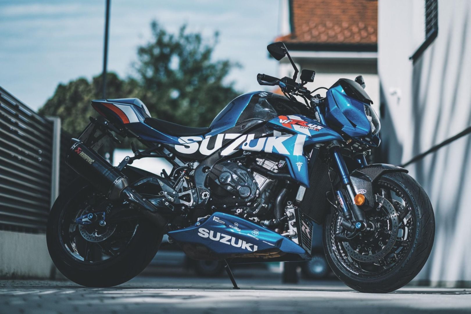 Suzuki Virus 1000 R, lo que faltaba en el catálogo de Suzuki