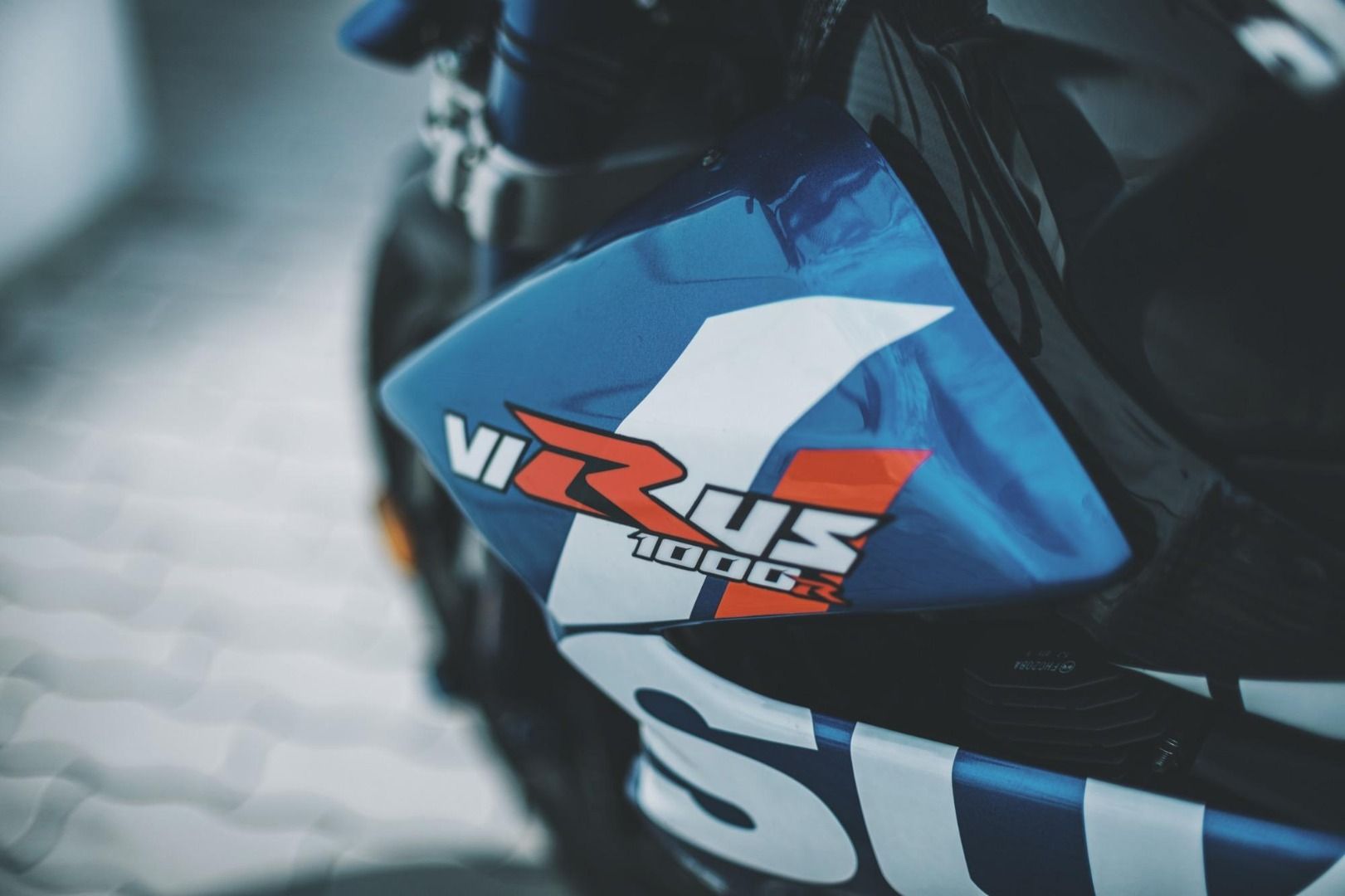 Suzuki Virus 1000 R, lo que faltaba en el catálogo de Suzuki