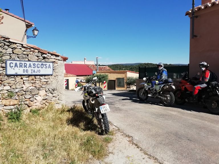 La Alcarria y el Alto Tajo con la Husqvarna 701 Enduro. Fotos