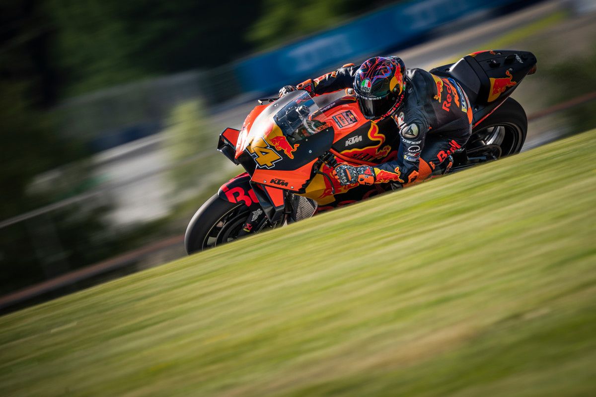 Test KTM MotoGP 2020 Red Bull Ring Dani Pedrosa y Pol Espargaró