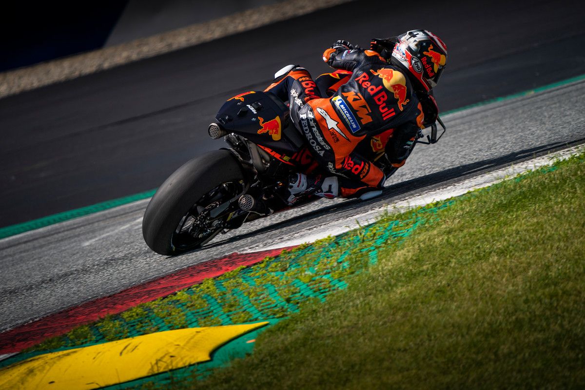 Test KTM MotoGP 2020 Red Bull Ring Dani Pedrosa y Pol Espargaró