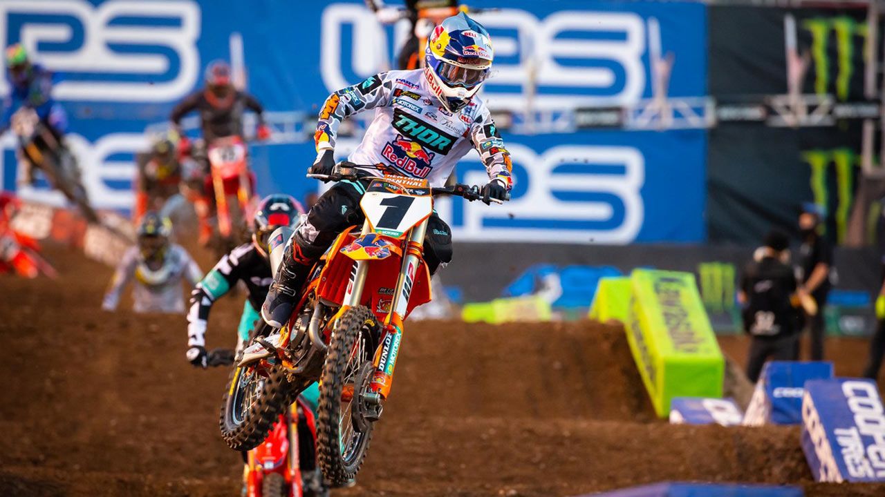 Supercross Salt Lake City 2: Webb vence, Tomac convence