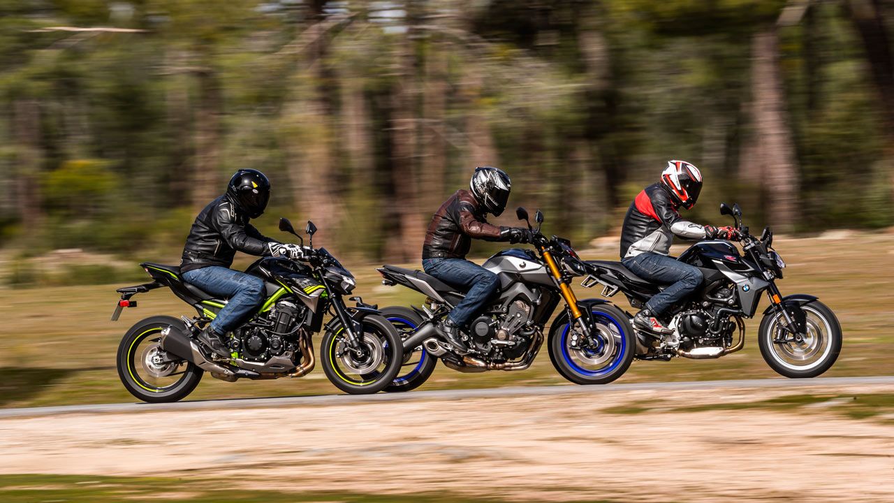 Comparativa naked 900: BMW F 900 R, Kawasaki Z900 y Yamaha MT-09