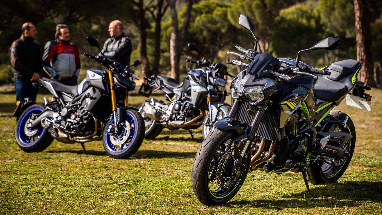Comparativa naked 900: BMW F 900 R, Kawasaki Z900 y Yamaha MT-09