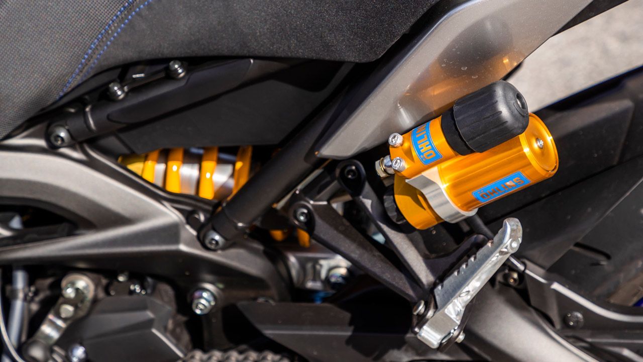 Comparativa naked 900: BMW F 900 R, Kawasaki Z900 y Yamaha MT-09