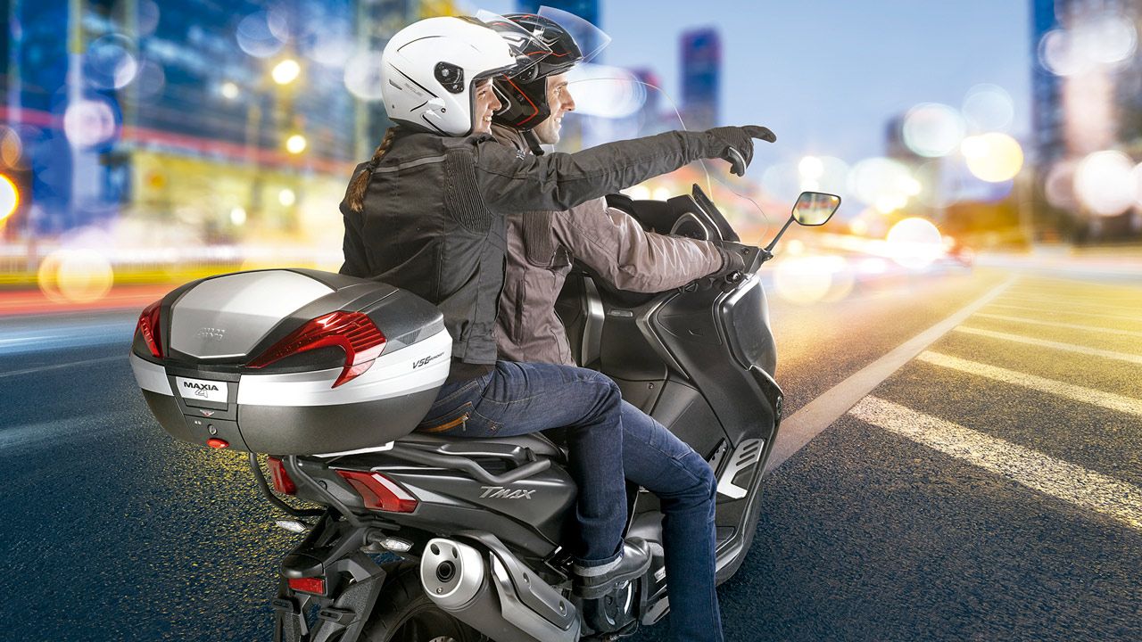 Givi: baúles y maletas para motos