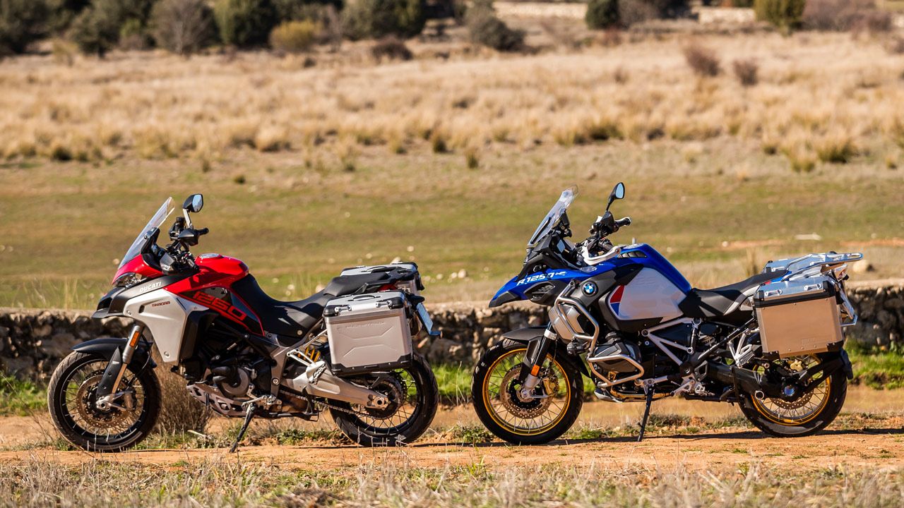 Comparativa maxitrail off road: BMW R 1250 GS Adventure HP y Ducati Multistrada 1260 Enduro