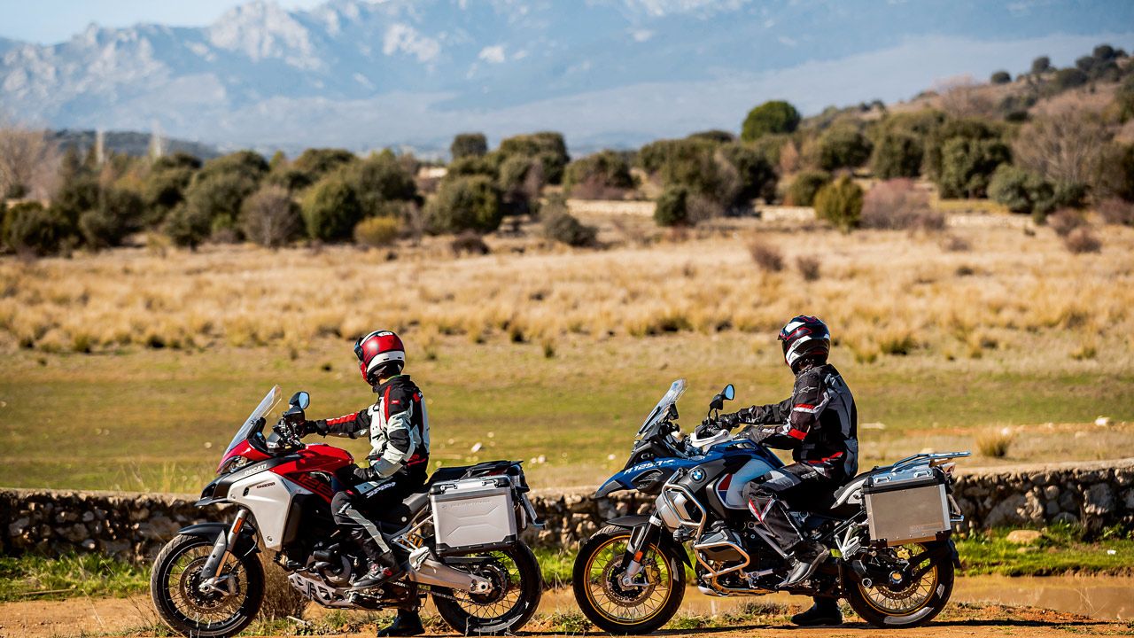 Comparativa maxitrail off road: BMW R 1250 GS Adventure HP y Ducati Multistrada 1260 Enduro