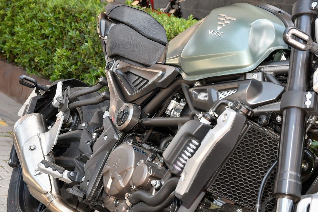 Gama Voge 300 AC, R y RR