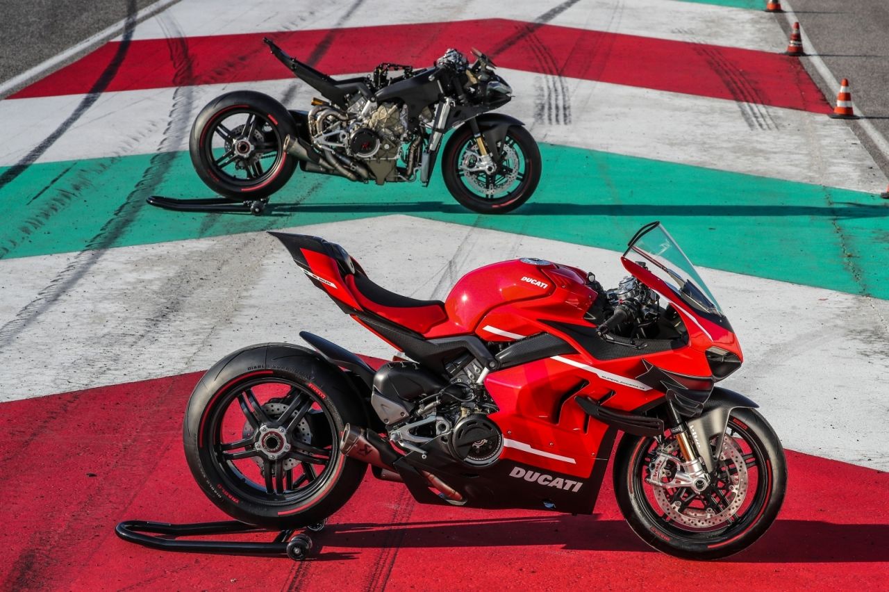 Ducati Superleggera V4 2020, en detalle por dentro y por fuera