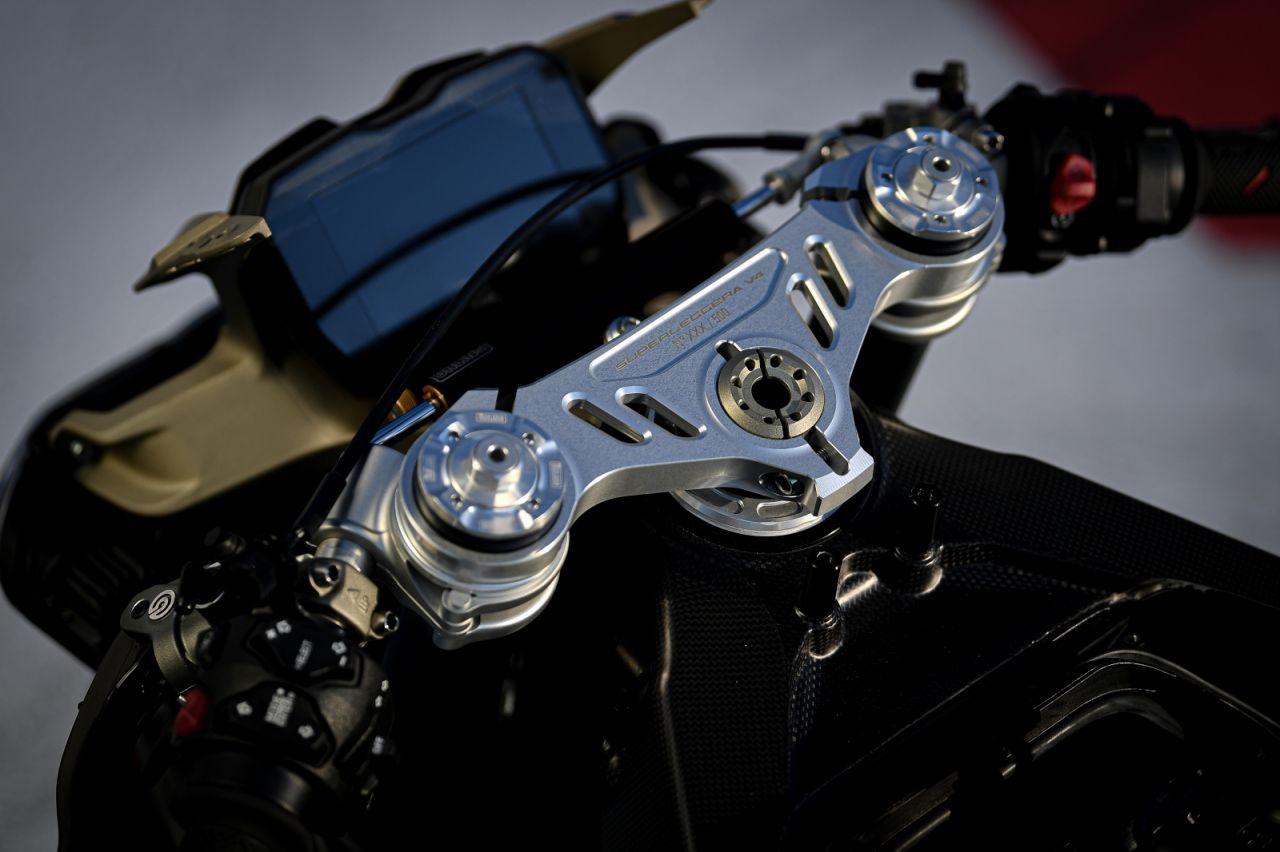 Ducati Superleggera V4 2020, en detalle por dentro y por fuera